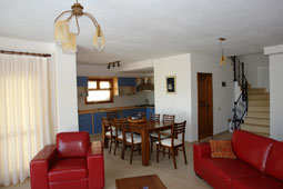 Kitchen & Dining room